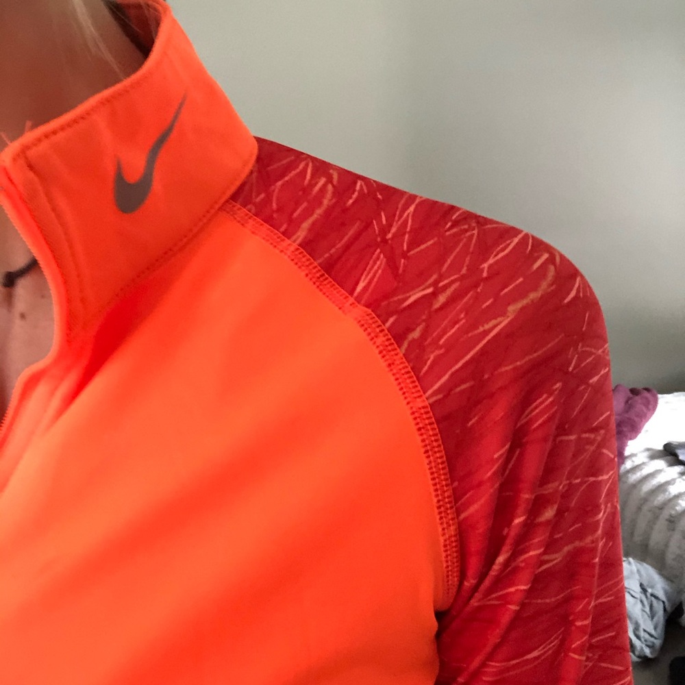 Nike Combat Pro Women’s Pullover